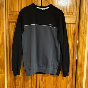 Men’s Calvin Klein Sweater Medium